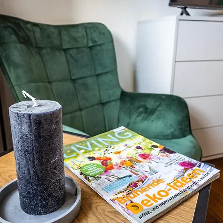 Apartamento 4 Gemuetliche Erdgeschosswohnung Ruhig Zentrumsnah Teilsaniert *