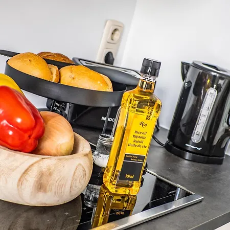 Apartamento 4 Gemuetliche Erdgeschosswohnung Ruhig Zentrumsnah Teilsaniert *