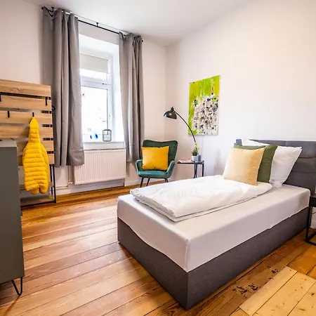 4 Gemuetliche Erdgeschosswohnung Ruhig Zentrumsnah Teilsaniert Apartamento Brunsbuttel